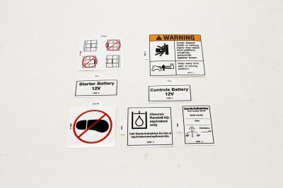 DECAL KIT,SAFTY/INSTR,WRD,Z80