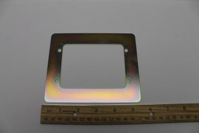 PLATE,SWING COVER LATCH