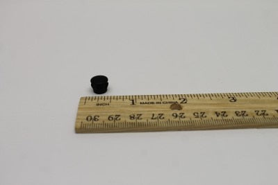 PLUG,NYLON .313 BLACK DOMED
