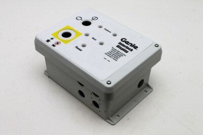 GROUND CNTRL.BOX W/DECALS DC**