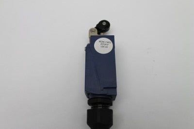 SWITCH,LIMIT,W/ROLLER ARM***