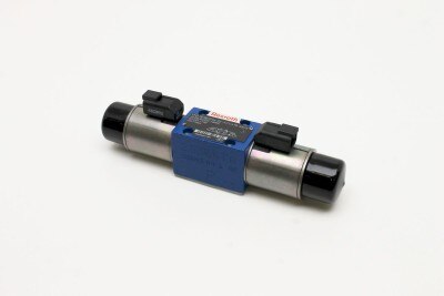 VALVE ASSY,D03,REX,3POS 4WAY**