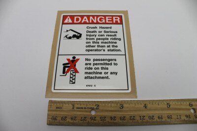DECAL,DANGER,CRUSH HAZARD