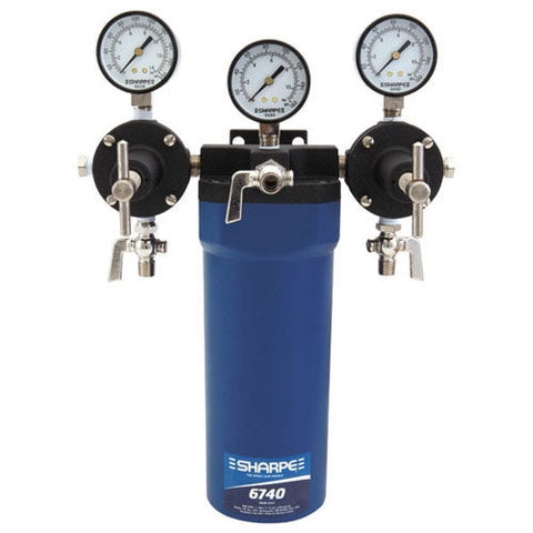 Graco | 6740 Sharpe Air Control Unit with 200lb Gauge, 2 Regulated Outlets, 120CFM