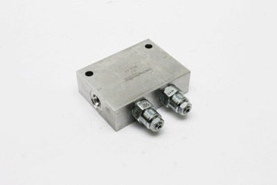 Terex : DOUBLE COUNTERBALANCE VALVE Part No. 430218TU