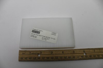 Terex : WEAR PAD BOTTOM BOOM TIP Part No. 447755TU