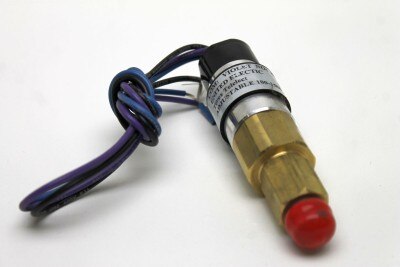 Terex : SWITCH ADJ 100-1500PSI SPDT Part No. 450639TU