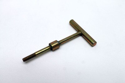 Terex : BASKET RELEASE HANDLE ZINC PLATED Part No. 477578TU