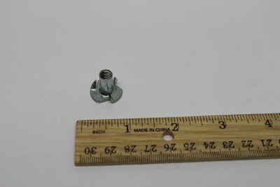Terex : TEE NUT 3 PRONG .25-20NC Part No. 490239TU
